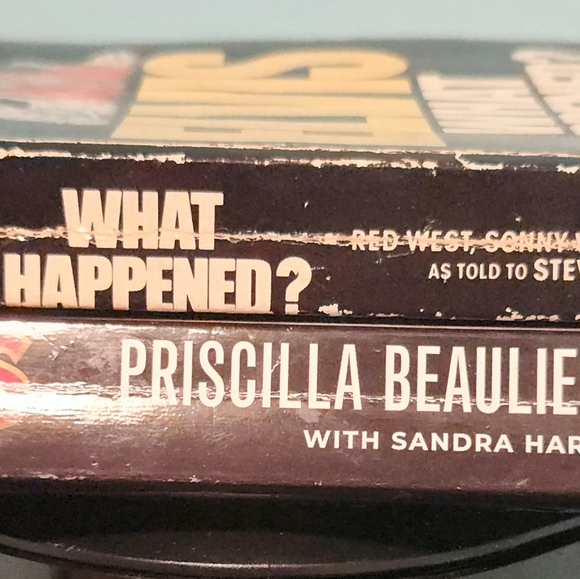2 books: ELVIS What Happened? and Elvis & Me - Picture 6 of 11